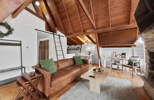 Lake View Hot Tub Modern A-frame - Foto 25