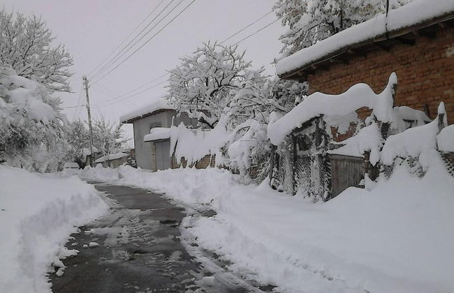 Stunning 3-bed Villa in the Small Village - Photo 12