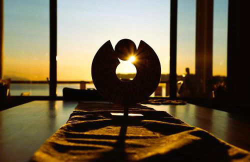 Stunning House with Views of Puget Sound! Ideal for Family Reunions - Photo 20