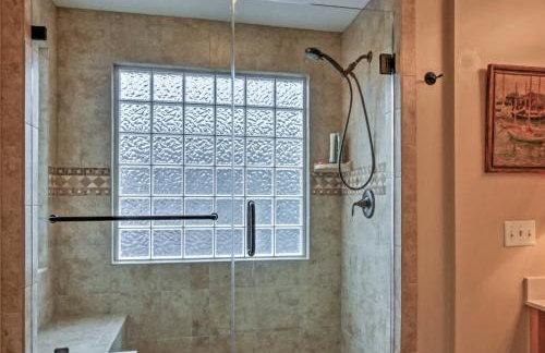 Lakefront Hiawassee Home with Boat Dock and Hot Tub! - Foto 16