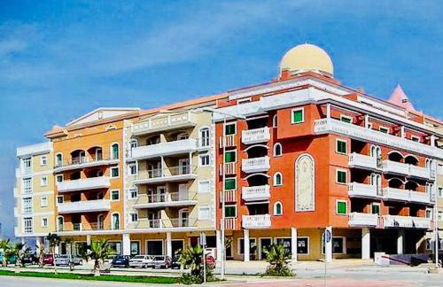 ÁTICO DELUXE entre CENTRO y PLAYA Salinas con TERRAZA, WIFI, PISCINA climatizada, GYM, SAUNA y GARAJE -Smart TV - Foto 29