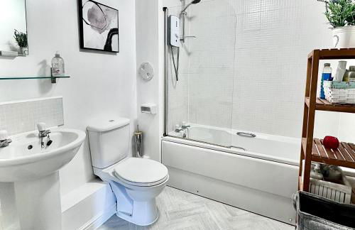 Intertwined - Edinburgh Glasgow - Foto 12