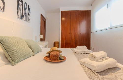 The Ocean Retreat - Beach Villa 30m next to the sea - Photo 59