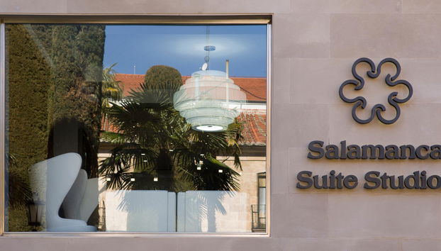 Salamanca Suite Studios - Photo 2