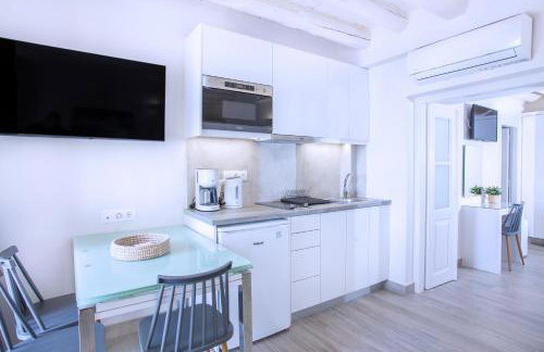 Zoe's Villa - Modern Karystos Apartments By The Port & Beach - Foto 8