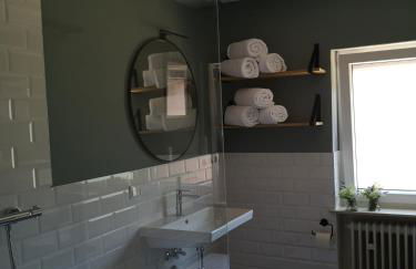 Haus zur lachenden Lieselotte I 5 Minuten zu Fuß zum kostenlosen Naturbad I Messenähe I Waldnähe - Foto 19