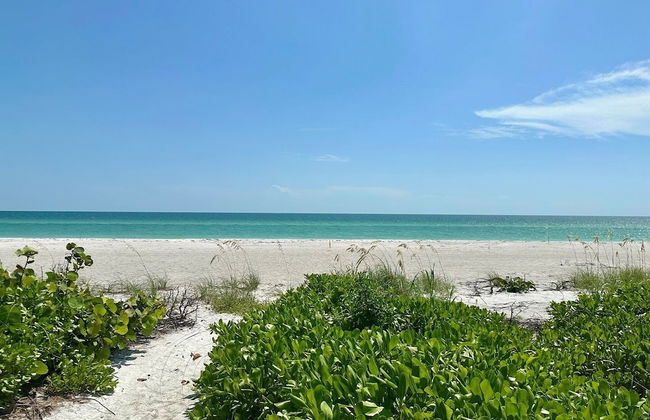 7th Heaven 1 Bedroom Condo by RedAwning - Foto 18