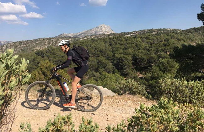 Montagne Sainte-Victoire E-Bike Tour - Foto 2
