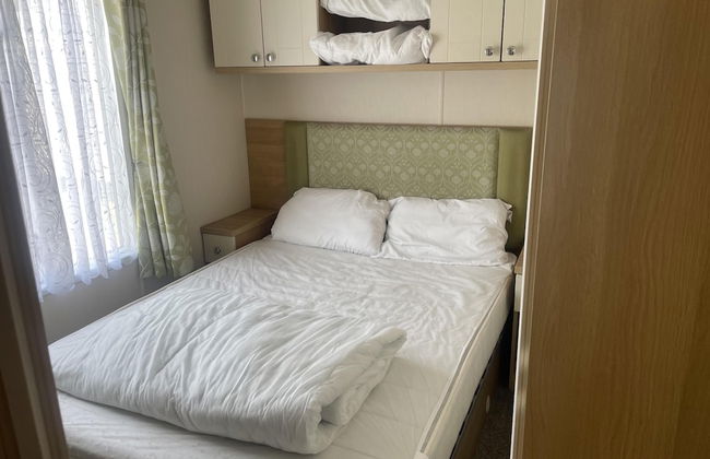 Stunning 3-bed Caravan in Clacton-on-sea - Foto 3
