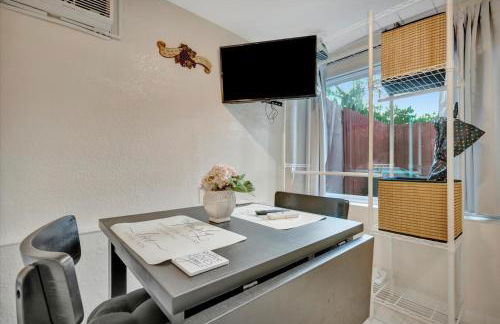 Quiet Studio Near Busch Gardens with Fenced Yard and BBQ - Foto 7