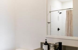 Diamond Retreat Townhome with Garage 3 mi to Downtown - Foto 53