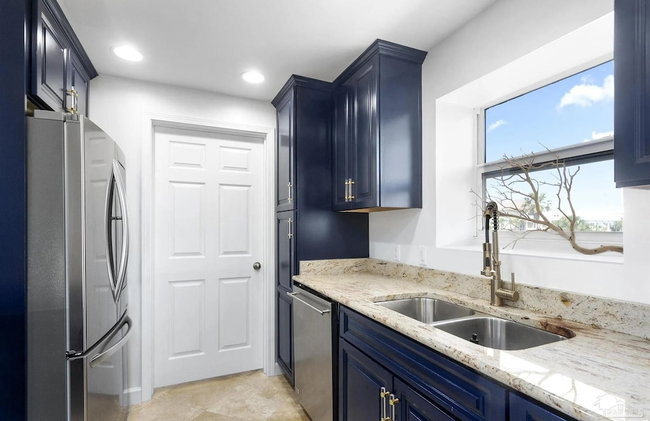 Portside Villas Unit 6 - Photo 9