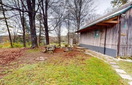 Pond View Cabin Brought to you by GetAway Vacations - Photo 17