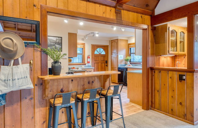 Riversong Lodge by Avantstay Sauna Hot Tub On The Truckee River - Photo 10