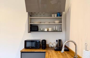 Bespoke 1 Bedroom Barn by Stansted Airport & Holiday Parking - Foto 16