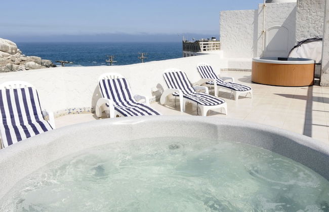 MR Mar Suites - Photo 43