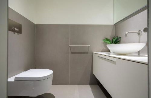 LUXURY VILLA RUBIN with Jacuzzi POOL GYM & SPA near Venice and Padua - Photo 15