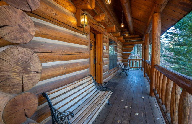 The Log Home Quintessential Log Cabin in Ynp! - Foto 37