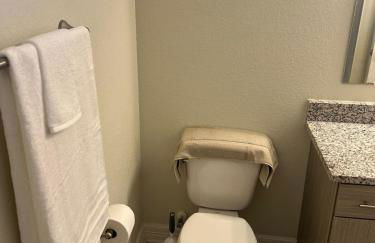 Chic 1BHK Haven Quiet & Relaxing Near Austin - Photo 18