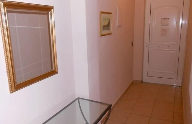 Lambrinos Suites - Photo 8