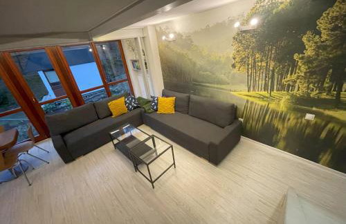 DOMKI w LESIE NAD RZEKĄ - Foto 6