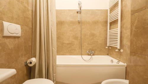 Olimpico Chic Home - Free Parking, Balcony, AC, Wi-Fi - Foto 3