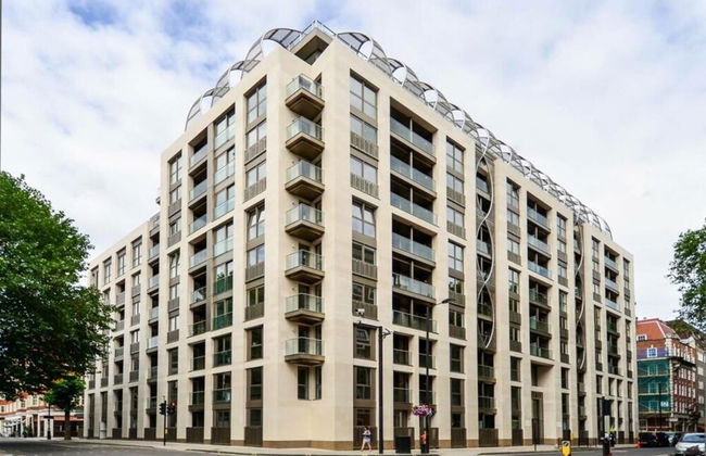 Charming 3 Bedroom Apartment in Central London - Foto 16