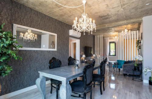 NoaMio Homestay with Heated Swimming Pool & Sauna - Photo 13