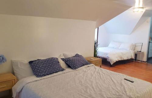 Ana Maria del Corona - Foto 17