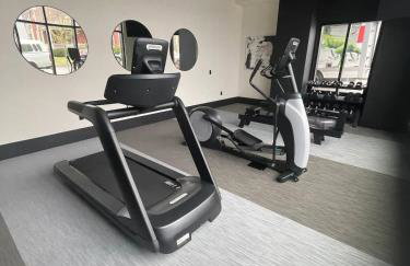 Muse- Morgan Wallen Speakeasy and Giant Balcony - Foto 18