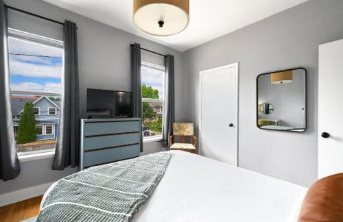 King Bed, Near DT and Best Restaurants, Pets OK! - Foto 43