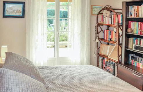 3 Bedroom Beautiful Home In Espeluche - Foto 7