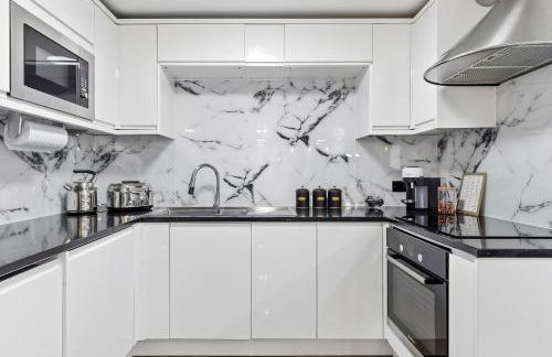 New Modern Hybrid 4 Bedrooms 7 Bed apartment 12 guest capacity - Foto 24