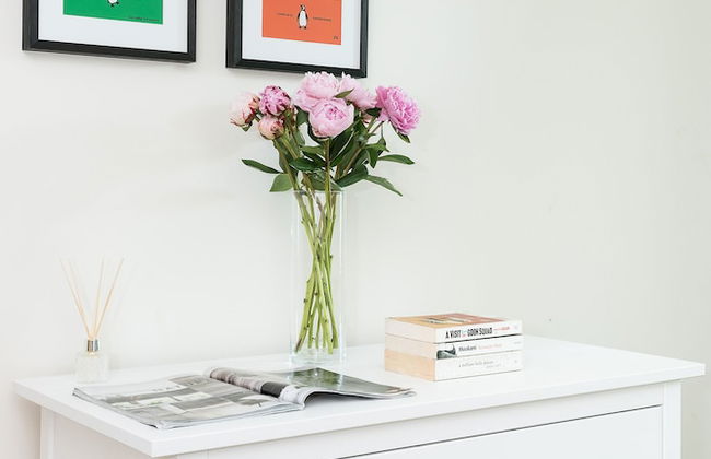 Spacious 2 Bed - Battersea High Street - Photo 4