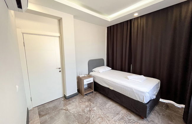 Villa With Private Pool Garden - All Rooms w AC - Foto 13