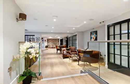 Modern 2 Bedroom Apartment in Central Croydon with Free Parking - Foto 32