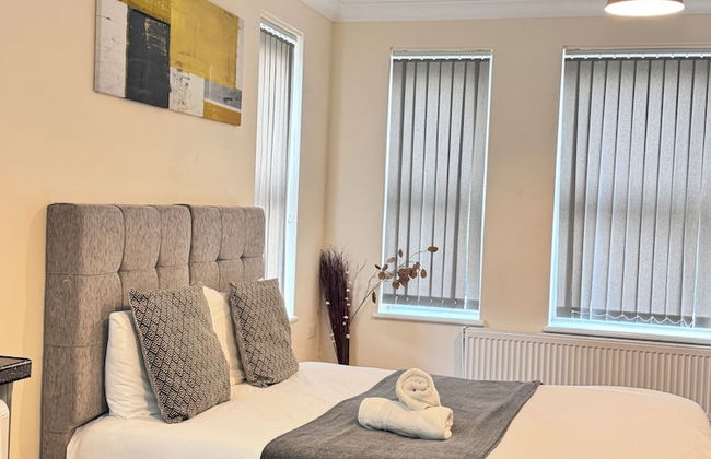 Heathrow Stay 5 Mins to the Terminals - Foto 22