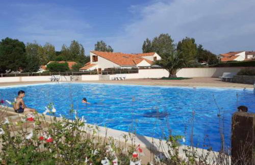 Maison avec piscine commune à 800m de la plage - Foto 23