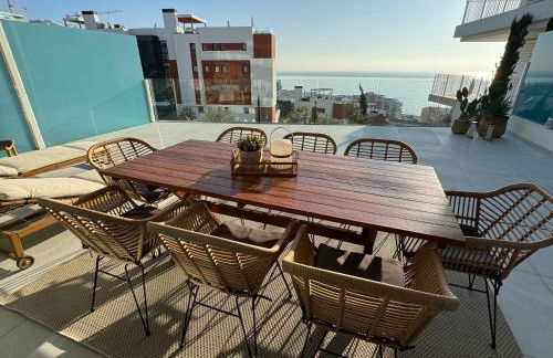 Med Two luxury apartment with sea view - Photo 23