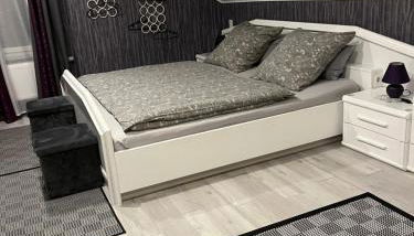 Modern mitten in der Stadt und doch sehr ruhig 2 Minuten zu Therme - Foto 3