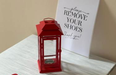 SIX at Wooburn Green Cosy Retreat with Balcony near LEGOLAND Lapland UK and Windsor - Foto 20