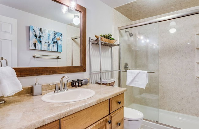 Pinegrove by Avantstay Beautiful Villas Condo Just Outside Tahoe City! - Foto 29