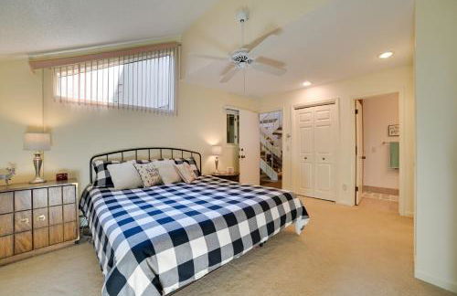 Harbor Springs Condo with Fireplace Near Skiing! - Foto 14