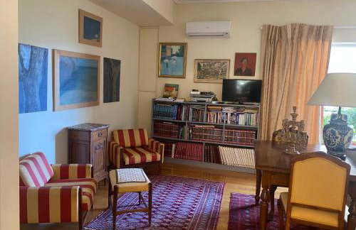 Traditional And Spacious Apartment In Neo Psychiko - Photo 5