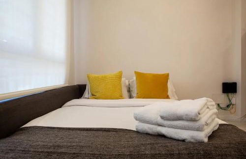 Charming Ribera del Manzanares Madrid - Photo 2