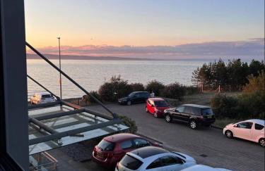 Beautiful modern sea-side apartment in the city - Foto 11