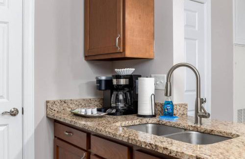 The Pondview Penthouse King Bed Balcony WD - Foto 8