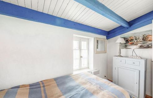 2 Bedroom Amazing Home In Ars-En-Ré - Foto 16