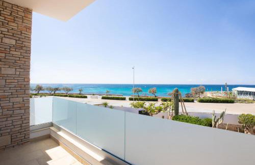 Villa Eleonora con piscina Fronte Mare - Foto 1