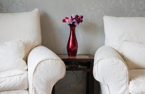 5 Bedroom House with Sea Views - Photo 11